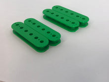 Load image into Gallery viewer, Humbucker Bobbin Set - Green
